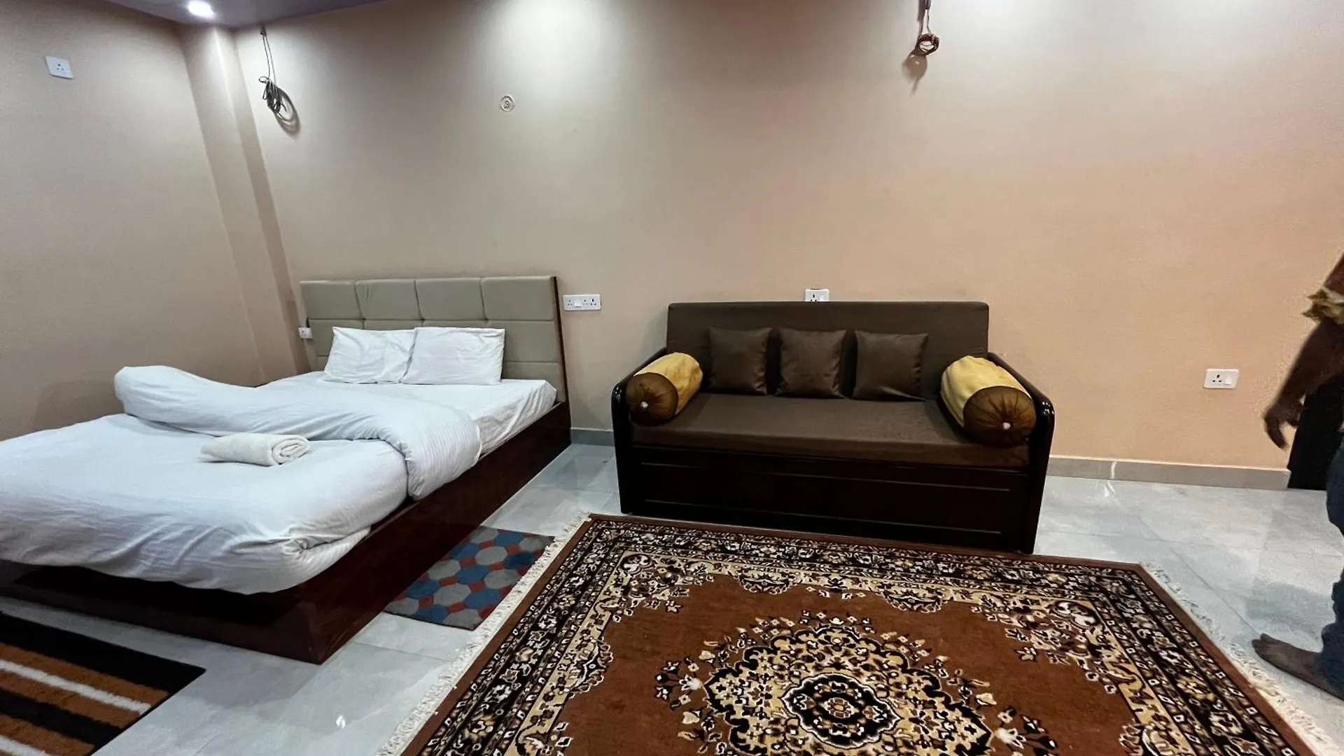 Preeti'S Nest Apartment Varanasi